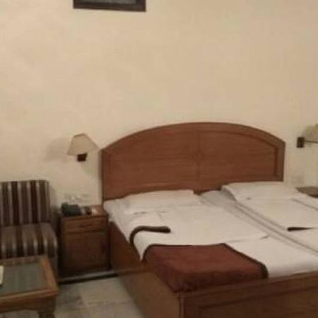 Mahalaxmi Plaza Hotel Faridabad Luaran gambar