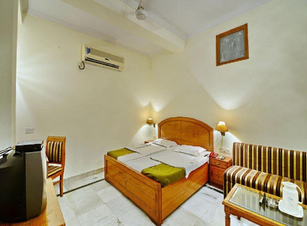 Mahalaxmi Plaza Hotel Faridabad Luaran gambar