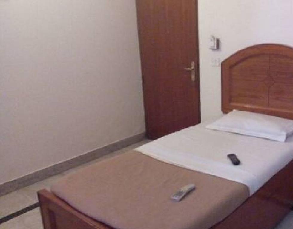 Mahalaxmi Plaza Hotel Faridabad Bilik gambar